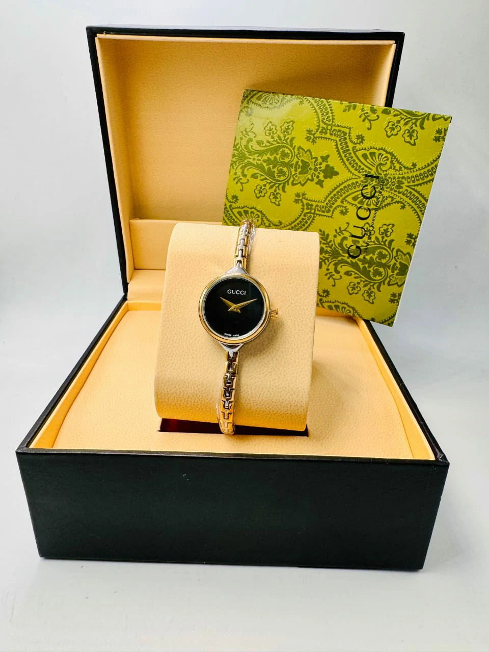 Women's Bracelet Watch Inspired by Gucci – Luxury Design with Elegant Gift Box