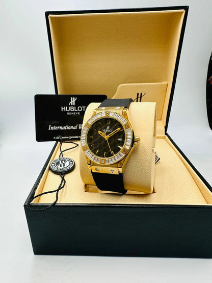 Women's Luxury Watch – Hublot-Inspired Diamond Bezel Design with Elegant Gift Box
