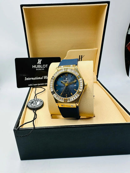 Women's Luxury Watch – Hublot-Inspired Diamond Bezel Design with Elegant Gift Box