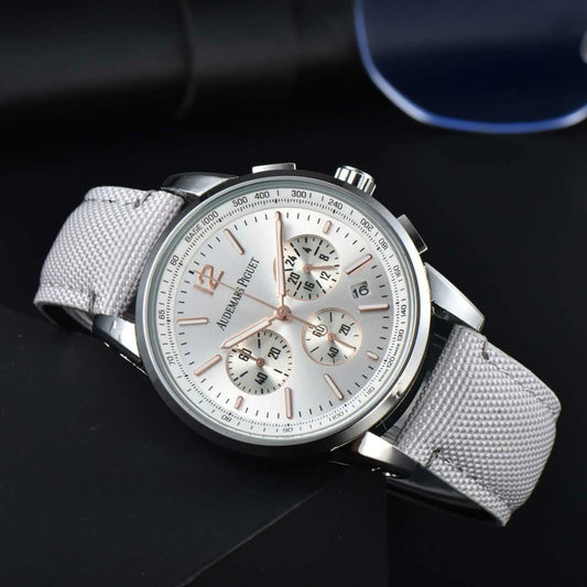 Men's Chronograph Watch with Elegant Design